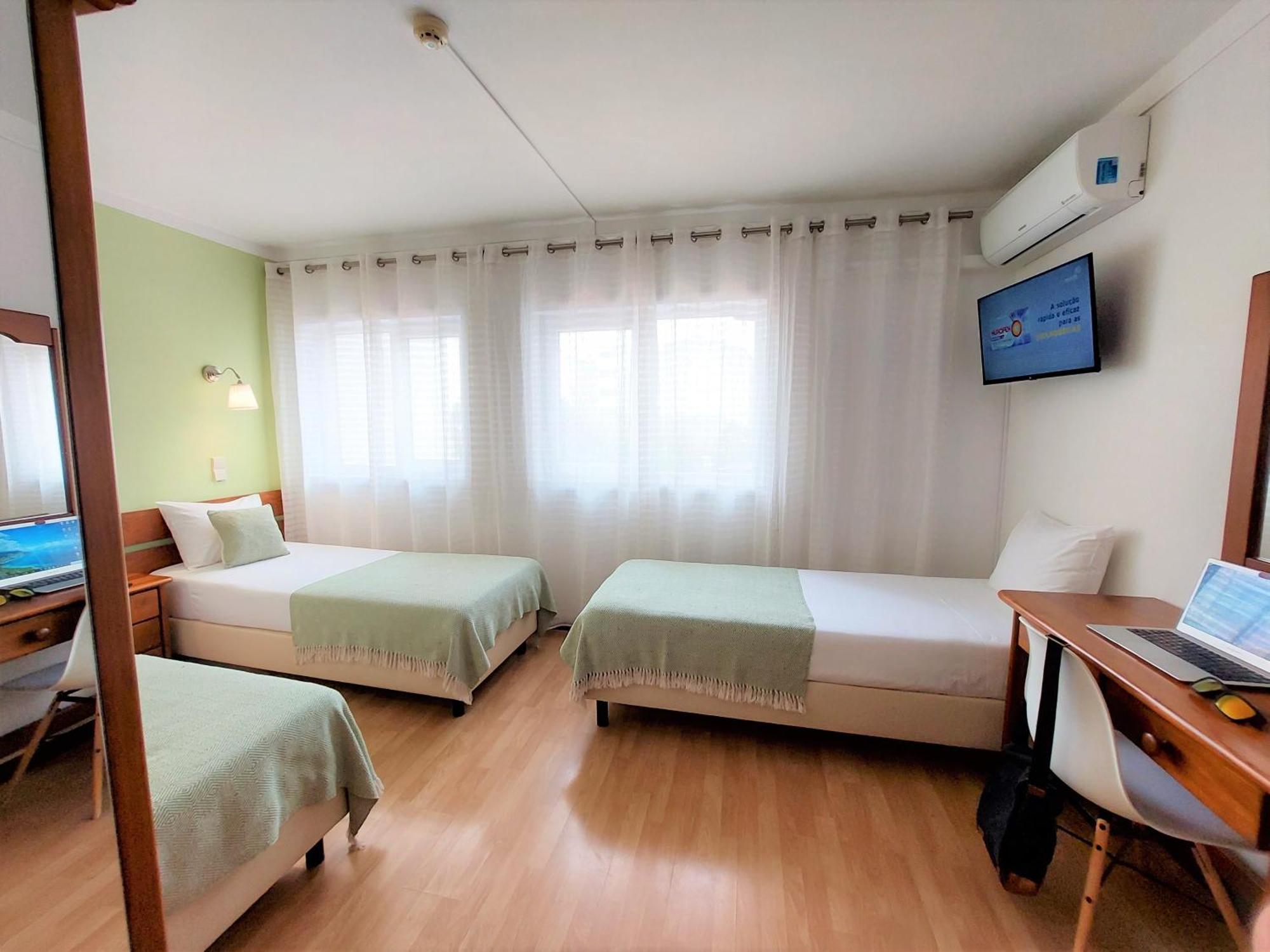 Hotel Santiago Ílhavo Chambre photo